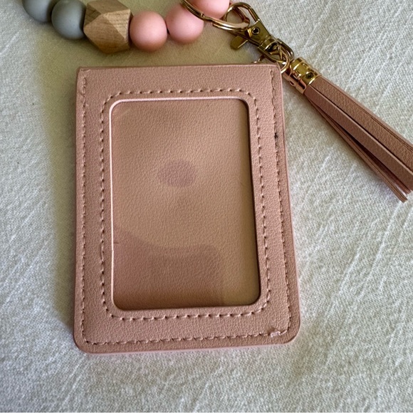 Boutique, wristlet keychain wallet - Picture 4 of 5